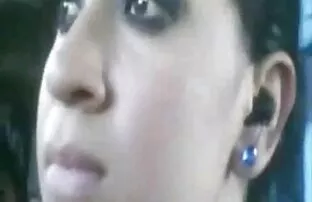XXX نحيل قصص مصورة عرب نار اللباس فتاة ينتشر ساقيها الجنس في الواقي الذكري