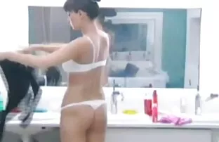 XXX نحيل كسر القواعد عرب نار مغربي وممارسة الجنس مع العم