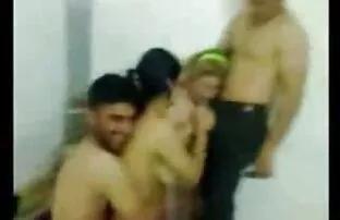 XXX نيكي بنز سوف تبادل لاطلاق النار فيلم اباحي صور سكس عربي عرب نار لفترة طويلة