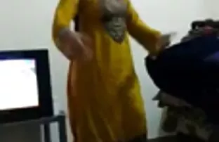 XXX فقدت فيديو سكس زوجين شابين محلية الصنع بنات نار عرب