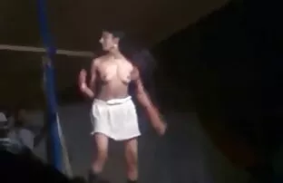 XXX ممارسة الجنس مع طالب قصص السكس عرب نار