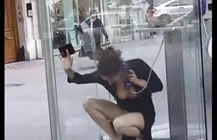 XXX المرأة أرجل طويلة وأشار عرب نار خليجي نظرائهم جلد أسود