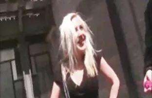 XXX يد واحدة انتزاع xxx عرب نار القضيب